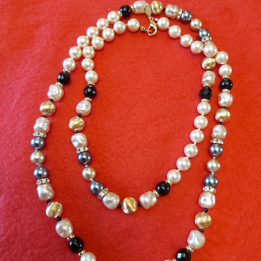 Joan Rivers necklace